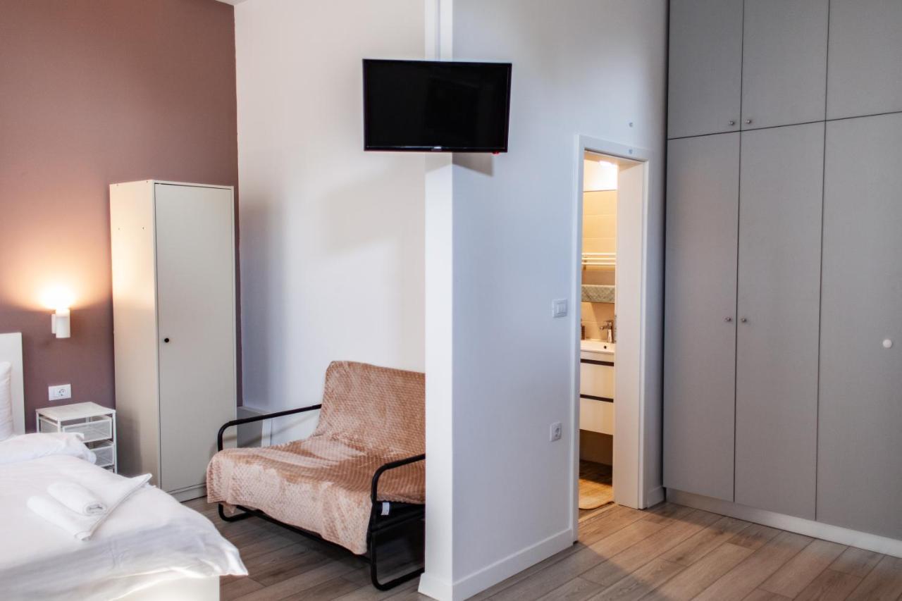 Modern Studio In The Heart Of Iasi Eksteriør billede